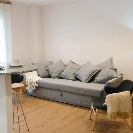 Tiu Enrique 4 Piso דירה *