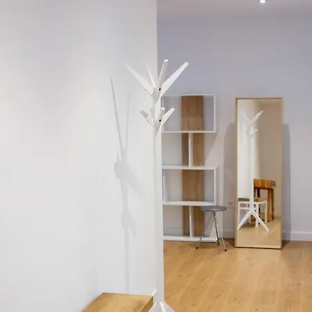 Tiu Enrique 4 Piso דירה *